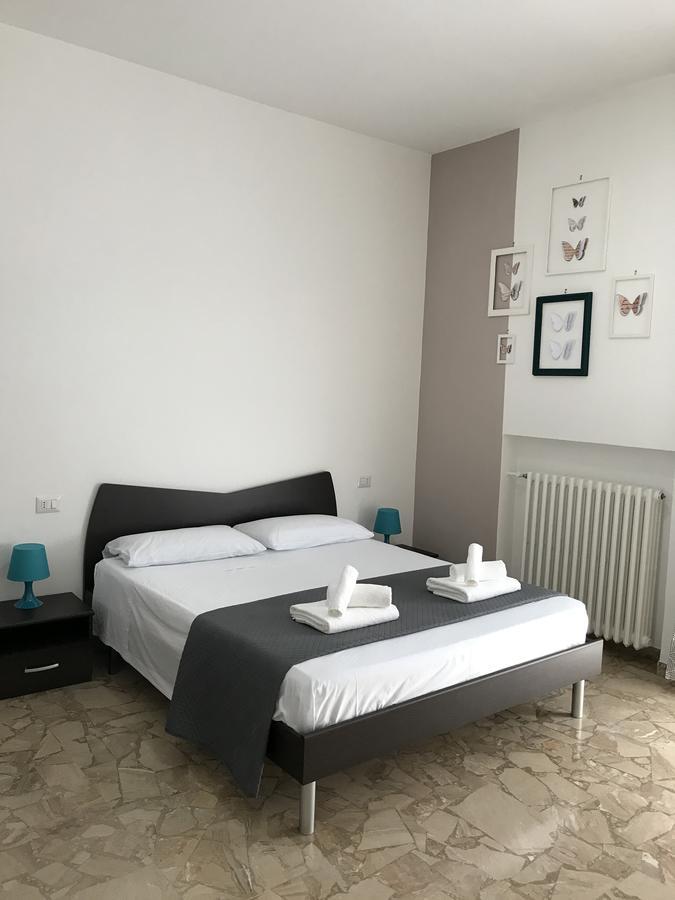 B&B Civico22 Civitanova Marche Exterior photo